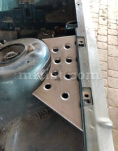 Load image into Gallery viewer, BMW E30 Dome Mount Side Strut Set Suspension BMW