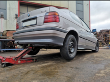 Load image into Gallery viewer, BMW E36 Jackpoint Doors BMW