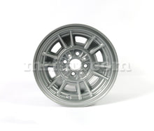 Cargar imagen en el visor de la galería, Fiat 124 Spider 131 A112 Cromodora CD66 Replica Wheel 7 x 13 Rims Fiat