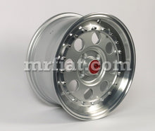 Cargar imagen en el visor de la galería, Fiat 124 Spider Dial Plate Wheel 7x15 Damaged Rims Fiat
