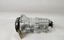 Cargar imagen en el visor de la galería, Mercedes W113 230 250 280 SL Pagoda Automatic to Manual Transmission 6 Speed Transmission Mercedes