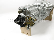 Cargar imagen en el visor de la galería, Mercedes W113 230 250 280 SL Pagoda Automatic to Manual Transmission 6 Speed Transmission Mercedes