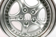 Cargar imagen en el visor de la galería, Porsche 911/964 Tramont Cup1 RS 10x18 Speedline Rear Silver Wheel Rims Porsche