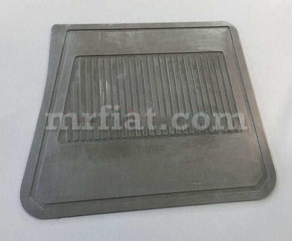 Alfa Romeo Giulietta Sedan Rubber Mat #2 Interior Alfa Romeo   