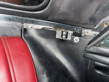 Load image into Gallery viewer, Fiat 124 Spider – Water tank 79-85 set Body MrFiat
