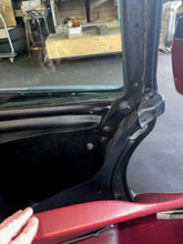 Load image into Gallery viewer, Fiat 124 Spider – Water tank 79-85 set Body MrFiat
