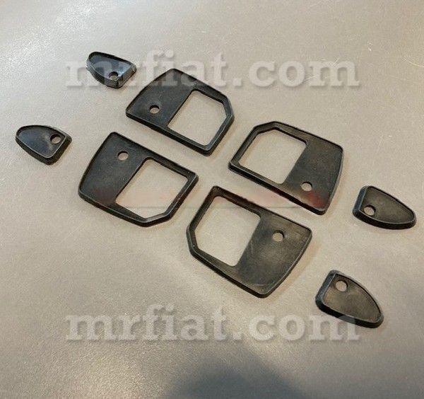 Alfa Romeo Berlina 1750-2000(1967-77) Handle Door Seal (8pcs) Glass and Seals Alfa Romeo   