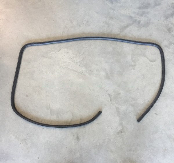 Alfa Romeo GTC Right Front Door Gasket Set On Body Seal Glass and Seals Alfa Romeo   