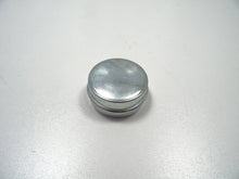 Load image into Gallery viewer, Fiat 124 Spider – Grease cap / wheel hub cap left or right Front Axle MrFiat
