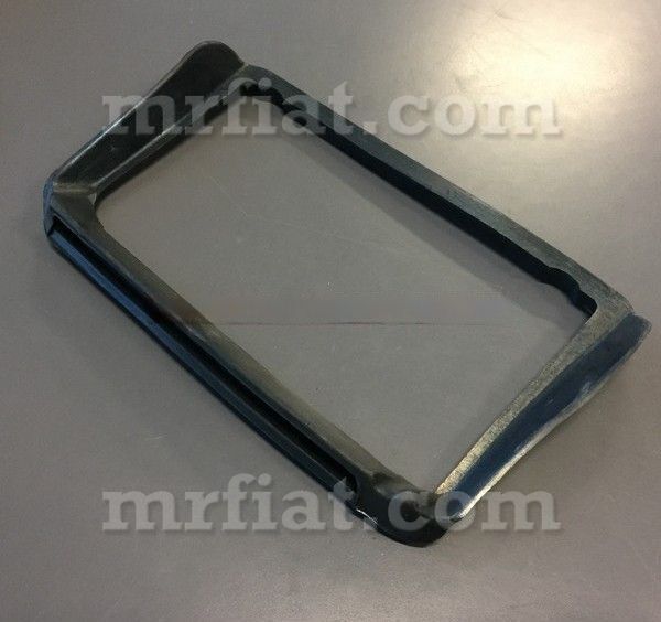 Fiat OEM Rubber Gaskets Air Intake Gasket (Under Heating Radiator) 1100-103 E TV Berlina Fiat   