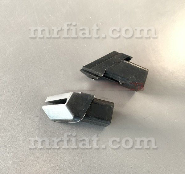 Fiat 850 Door Fixed Window Front/Lower Corner RH/LH (2 pcs) Glass and Seals Fiat   