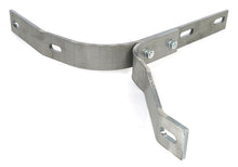 Cargar imagen en el visor de la galería, Mercedes 190 SL Front Bumper Bracket Right Bumpers Mercedes
