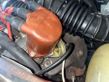 Load image into Gallery viewer, Fiat 124 Spider – Ignition distributor bracket / engine block cover Engine MrFiat
