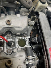 Cargar imagen en el visor de la galería, Fiat 124 Spider – Thermostat set 74-85 HP version (72 degrees) Cooling System MrFiat
