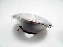 Cargar imagen en el visor de la galería, Fiat 124 Spider – Headlights H4 ring mounting 66-84 left or right with parking light Body MrFiat
