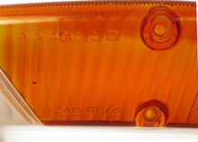 Cargar imagen en el visor de la galería, Alfa Romeo Duetto Spider Amber Clear Front Left Turn Light Signal Lens Lights Alfa Romeo   
