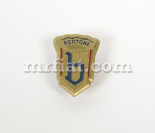 Cargar imagen en el visor de la galería, Alfa Romeo Bertone Gold Chess Emblem Emblems Alfa Romeo   
