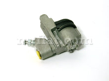 Cargar imagen en el visor de la galería, Alfa Romeo Giulia Giulietta Spider 750/101 Rear Wheel Brake Cylinder 0.7 Brakes Alfa Romeo
