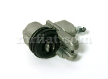Cargar imagen en el visor de la galería, Alfa Romeo Giulietta SS 750/101 Rear Wheel Brake Cylinder 0.7 Brakes Alfa Romeo
