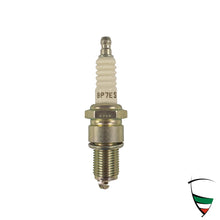 Cargar imagen en el visor de la galería, Alfa Romeo 75 2.5cc V6 Spark Plug Ngk 6 Alfa Romeo

