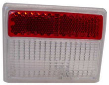 Cargar imagen en el visor de la galería, Alfa Romeo Alfetta GT Rearlight Glass Color White Right Alfa Romeo

