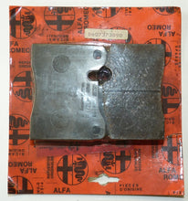 Cargar imagen en el visor de la galería, Alfa Romeo Alfa 75/90 Disc Brake Pad Alfa Romeo
