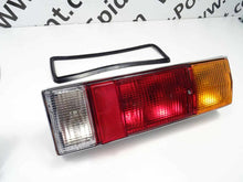Cargar imagen en el visor de la galería, Fiat 124 Spider – Rear tail light set 73-78 Body MrFiat
