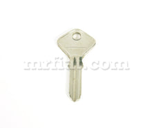 Cargar imagen en el visor de la galería, Ferrari 208 308 GTB(i) GTS(i) Turbo QV Door Lock Blank Key Doors Ferrari
