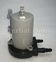 Cargar imagen en el visor de la galería, Lancia Electric Windshield Wiper Pump Wiper System Lancia
