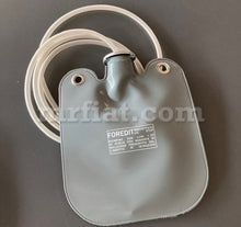 Cargar imagen en el visor de la galería, Maserati Windshield Wiper Bag 21x18 Wiper System Maserati
