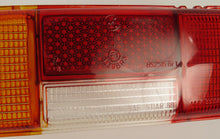 Cargar imagen en el visor de la galería, Mercedes 220 350 SE W111 Late 1967-71 Euro Rear Left Tail Light Lens Lights Mercedes
