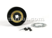 Cargar imagen en el visor de la galería, Alfa Romeo Spider Hub Adapter 1986-89 Steering Wheels Alfa Romeo   
