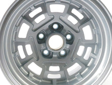 Load image into Gallery viewer, De Tomaso Pantera GTS Magnesium Campy Rear Wheel 10x15" Rims De Tomaso

