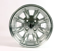 Load image into Gallery viewer, Triumph Spitfire TR7 Herald GT6 Minilite Style Wheel 5.5x13
