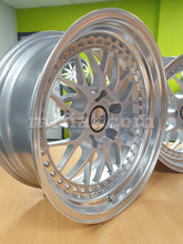 Cargar imagen en el visor de la galería, Porsche 924 944 968 Tramont BBS LM Style Forged Racing Wheel 10.5x15 Rims Porsche   
