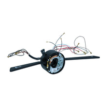 Cargar imagen en el visor de la galería, Volkswagen Beetle Indicator / Wiper Switch Volkswagen
