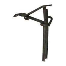 Cargar imagen en el visor de la galería, Volkswagen Type 3 Bumper bracket rear, right (used)
