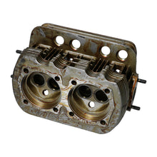 Cargar imagen en el visor de la galería, Volkswagen Beetle Cylinder Head 30hp Bare (111-101-371A) NOS
