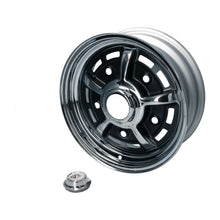 Cargar imagen en el visor de la galería, Volkswagen Thing Wheel BBT Sprintstar Chrome/Black 5 Lug (5x205) 5.5x15in
