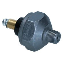 Cargar imagen en el visor de la galería, Volkswagen Karmann Ghia Oilpressure Sender Screw On Connector -'60
