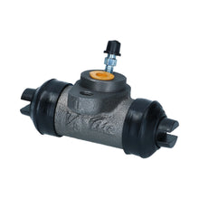 Cargar imagen en el visor de la galería, Volkswagen Beetle Wheel Cylinder, Front Volkswagen
