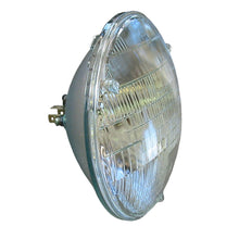 Cargar imagen en el visor de la galería, Volkswagen Type 3 Sealed Beam 12V Lights Volkswagen
