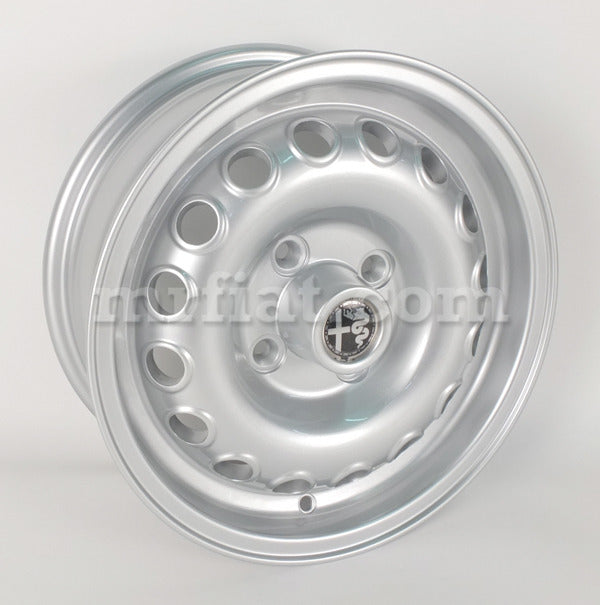 Alfa Romeo Giulia Sedan Silver Wheel 6x14 OEM Rims Alfa Romeo   