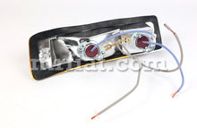 Cargar imagen en el visor de la galería, Alfa Romeo GT Junior GTV 1300-2000 Complete Front Left Amber Light
