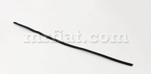 Cargar imagen en el visor de la galería, Alfa Romeo Giulia Sedan Horizontal Rear Door Window Felt Doors Alfa Romeo   
