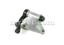 Cargar imagen en el visor de la galería, Alfa Romeo 1750 Berlina Steering Idler Box Steering Alfa Romeo   
