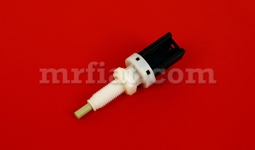 Alfa Romeo 75 Milano SZ RZ Brake Light Switch 75 90 Alfa Romeo   