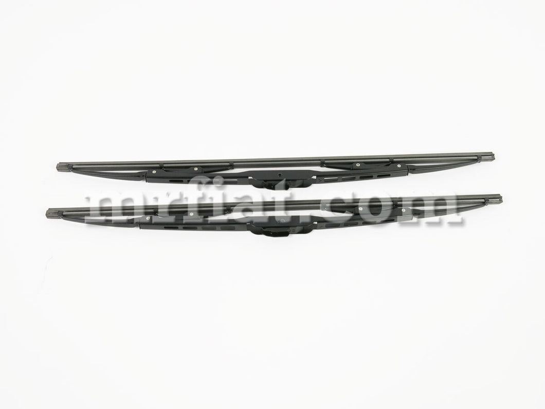 Alfa Romeo Alfetta GTV6 Wiper Blades W/Hook Fasteners Set 45 cm Wiper System Alfa Romeo   