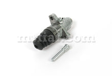 Cargar imagen en el visor de la galería, Alfa Romeo 75 Milano 90 Clutch Slave Cylinder Transmission Alfa Romeo
