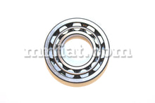 Cargar imagen en el visor de la galería, Alfa Romeo Giulia Sedan Rear Countershaft Bearing Transmission Alfa Romeo
